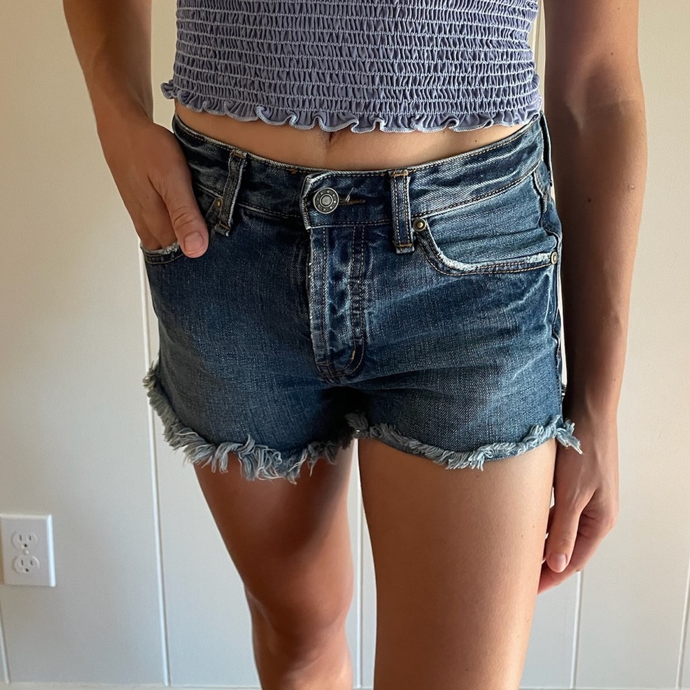 Free People medium wash jean shorts